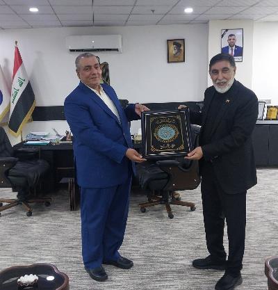دیدار سرپرست سرکنسولگری جمهوری اسلامی ایران در کربلای معلی با مالک شرکت نور الکافل