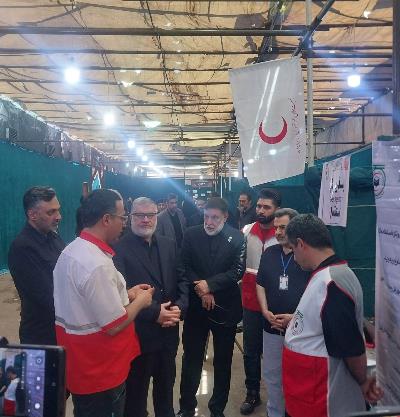 برپایی موکب پای کار حسین(ع) در قسمت ورودی مراجعین سرکنسولگری جمهوری اسلامی ایران در کربلای معلی